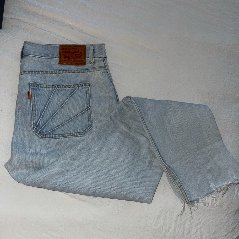 Levi’s Light Wash Jeans